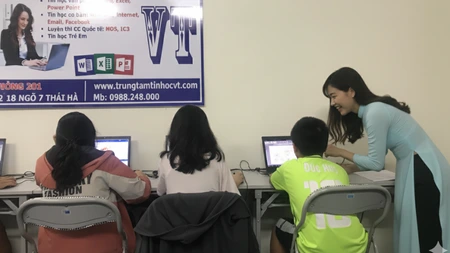 Lớp Tin học Trẻ Em